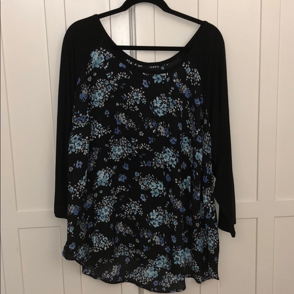 Torrid floral shirt